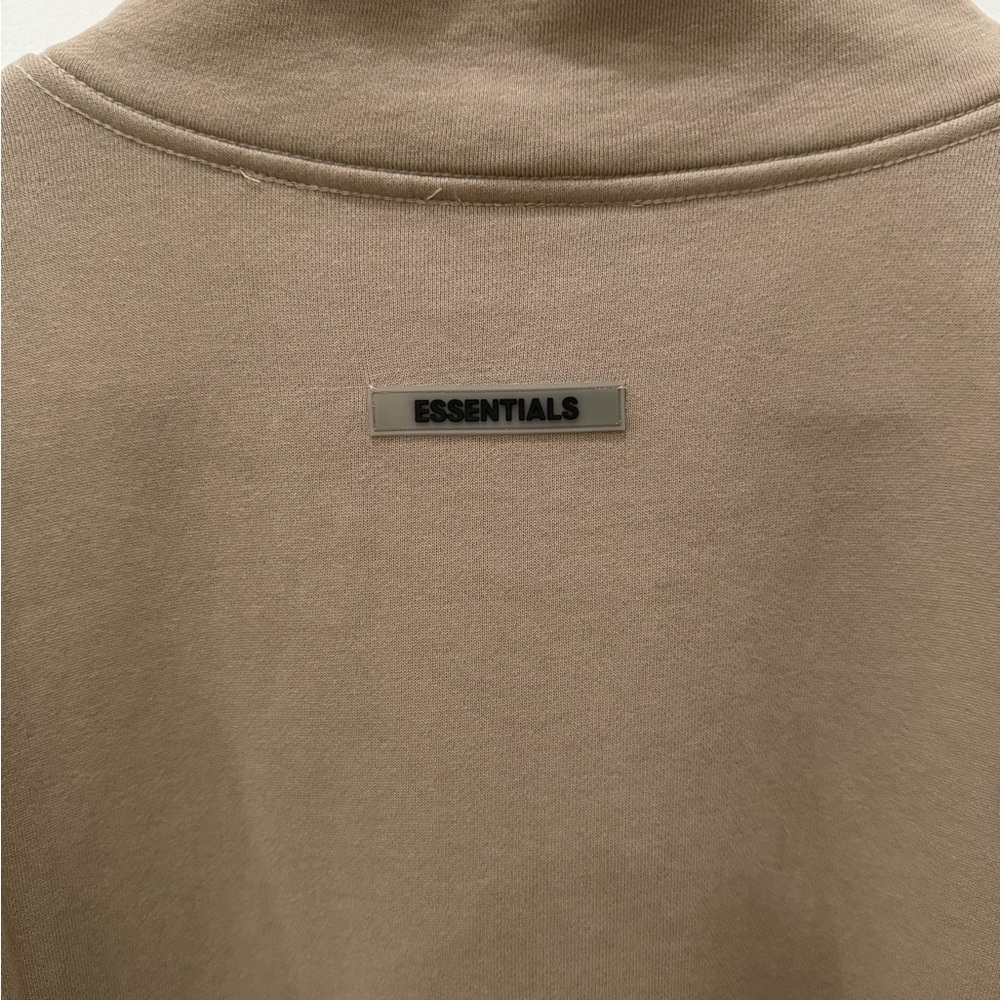 Essentials Tan Crewneck - Picture 5 of 5